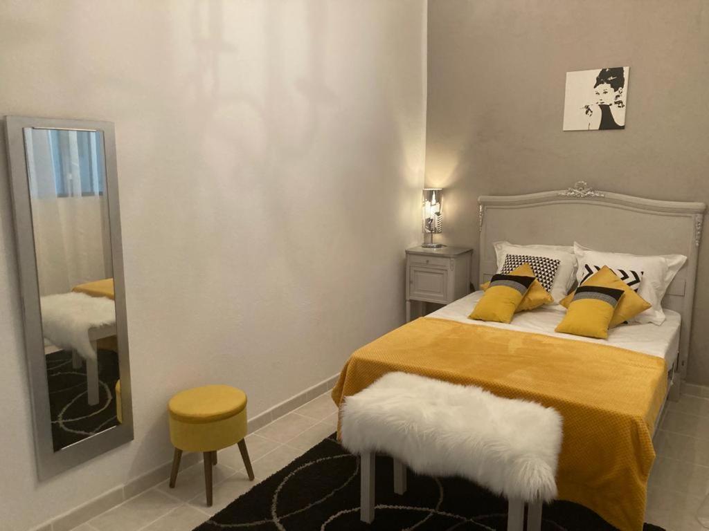 Gite Abeille-Soleil Saint-Nicolas-de-la-Grave Ngoại thất bức ảnh